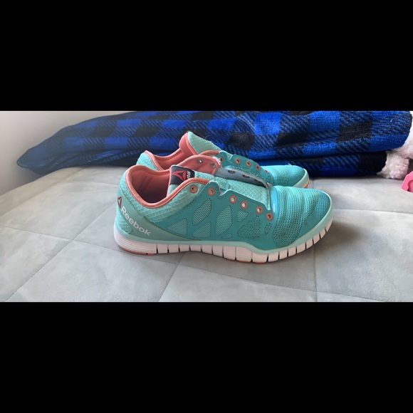 New running shoes - Picture 2 of 2